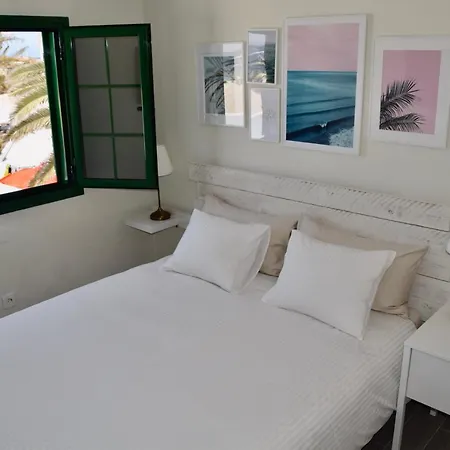 Beachfront Lagos * Cotillo