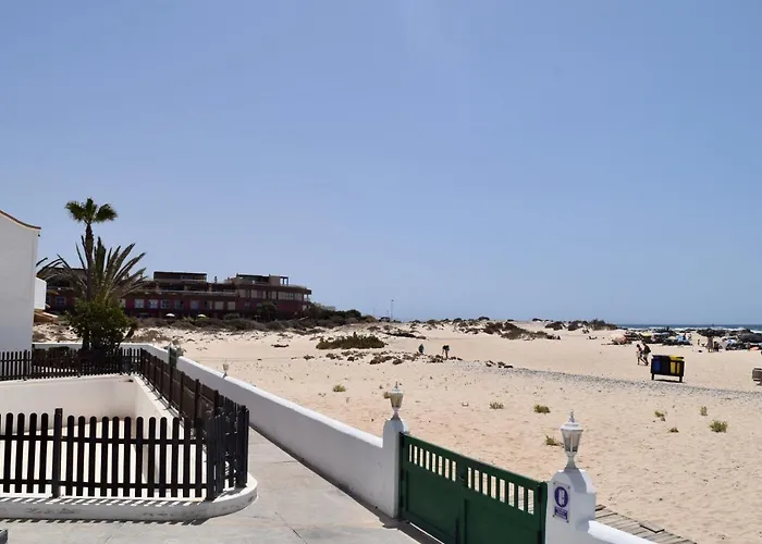 Beachfront Lagos شقة